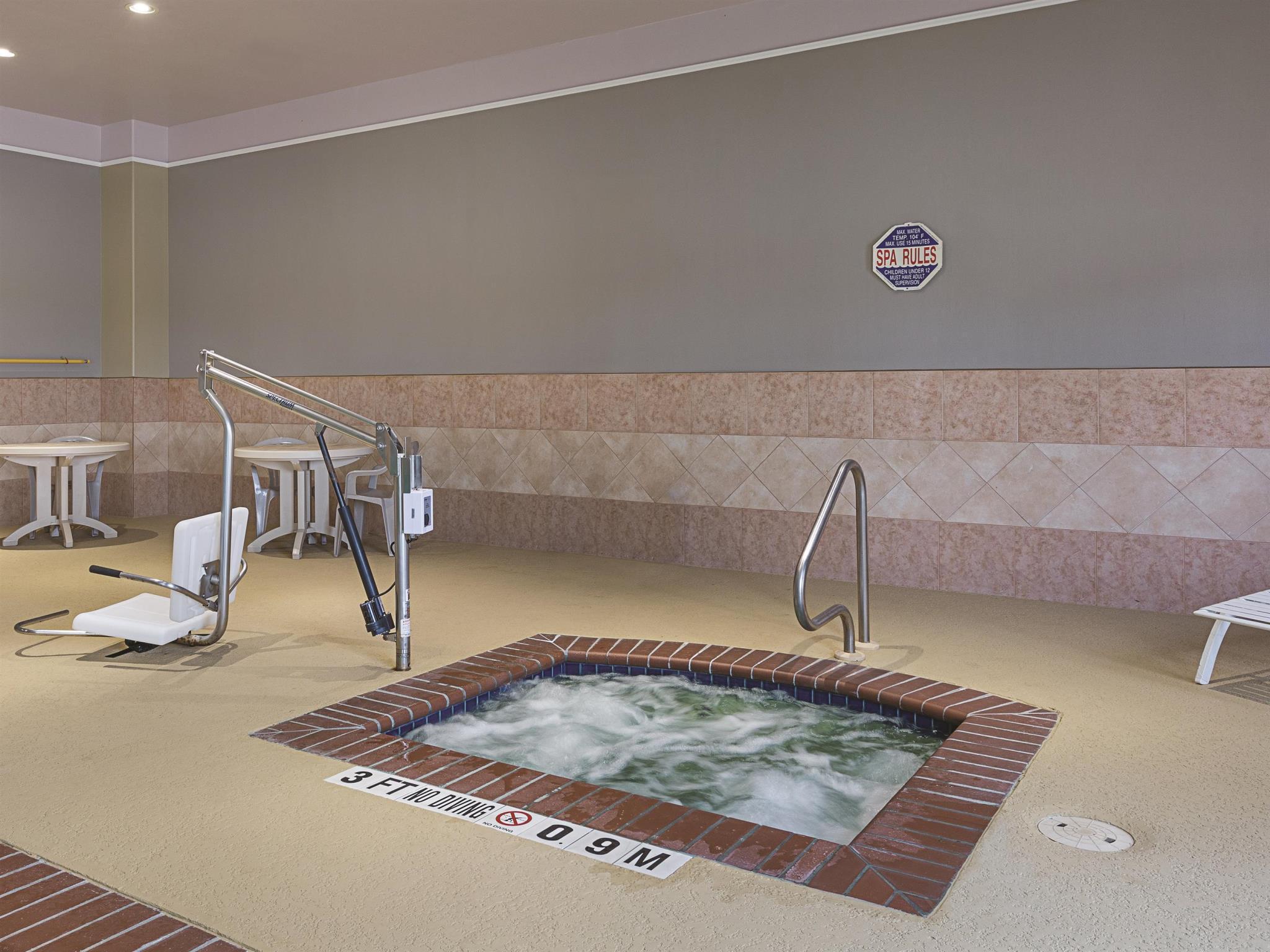 La Quinta By Wyndham Deer Park